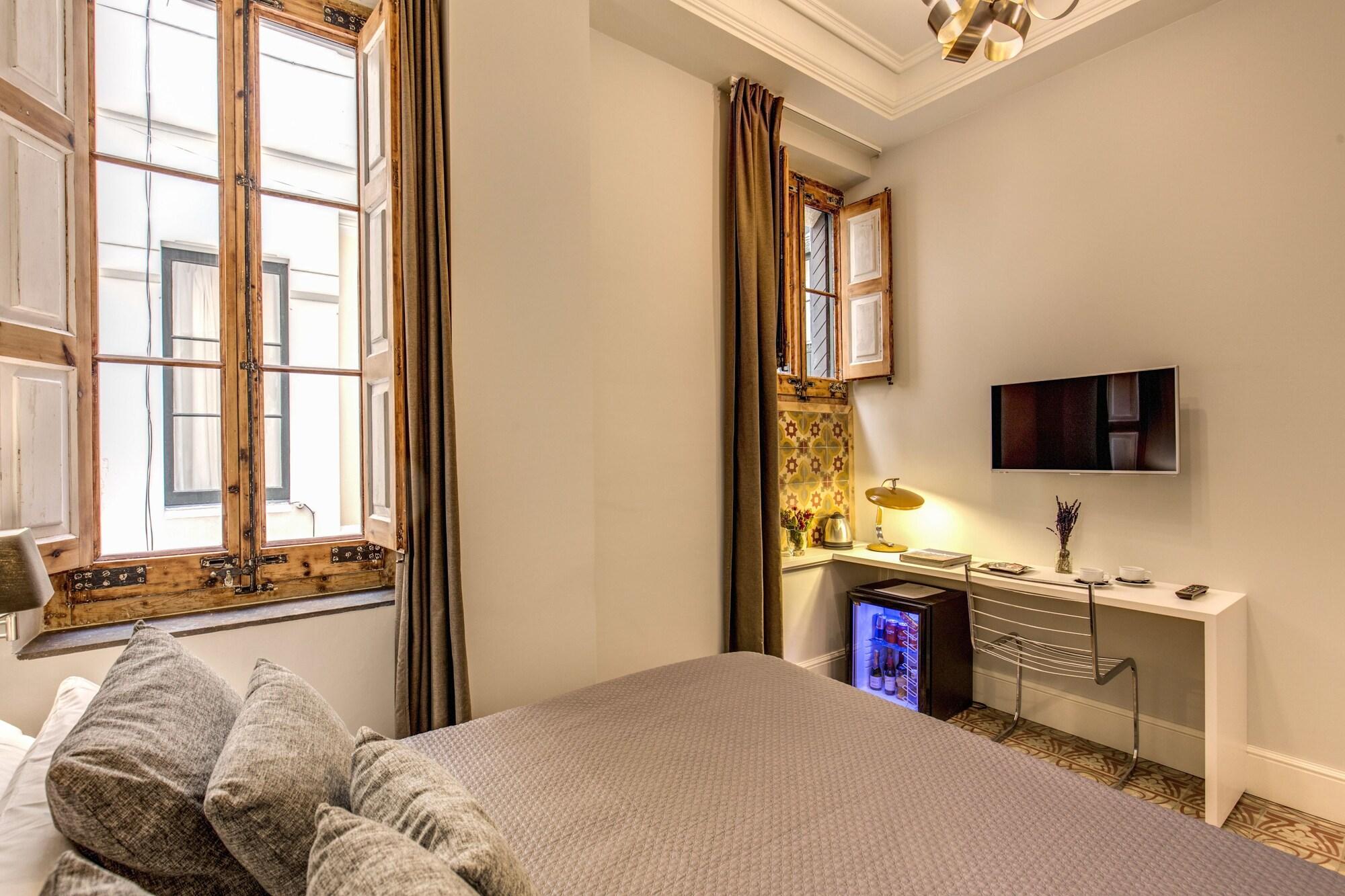 We Boutique Hotel บาร์เซโลนา ภายนอก รูปภาพ