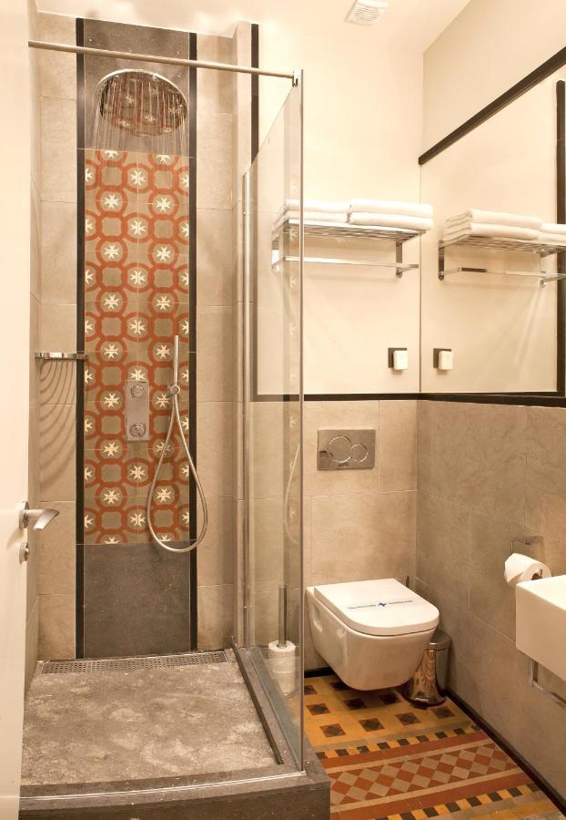 We Boutique Hotel บาร์เซโลนา ภายนอก รูปภาพ