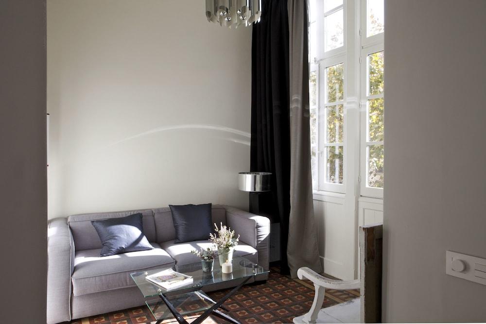 We Boutique Hotel บาร์เซโลนา ภายนอก รูปภาพ